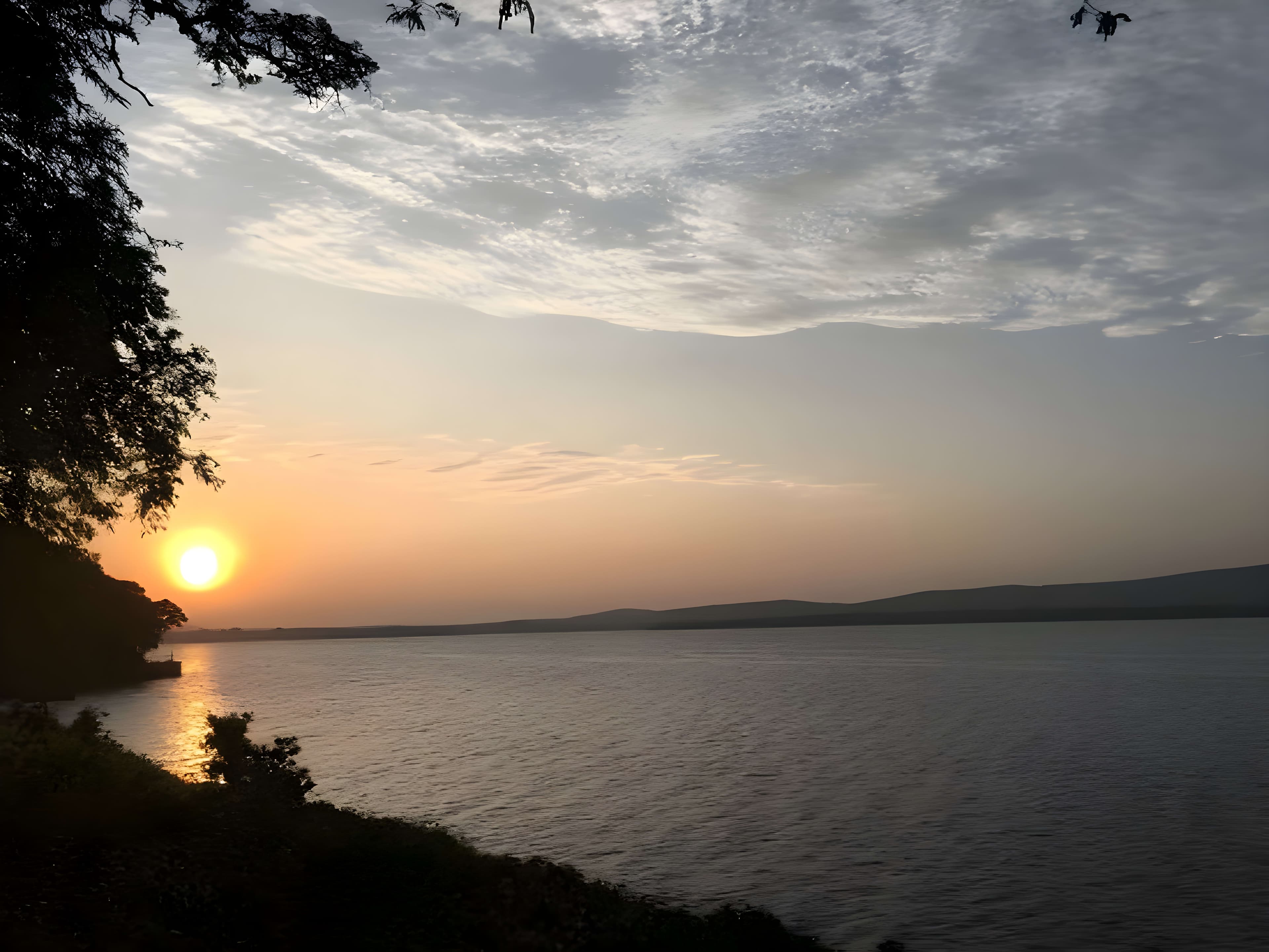Kanthale Lake (Kantale Tank / Kanthale Wewa)