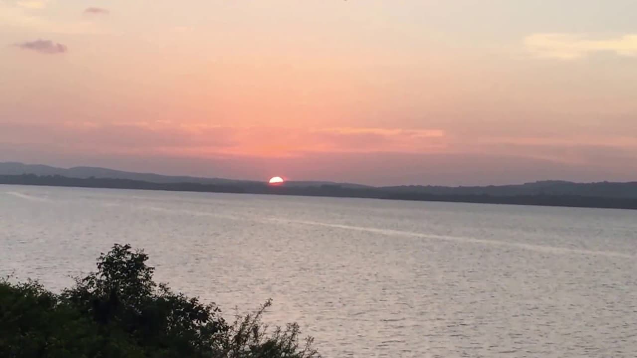 Kanthale Lake (Kantale Tank / Kanthale Wewa)