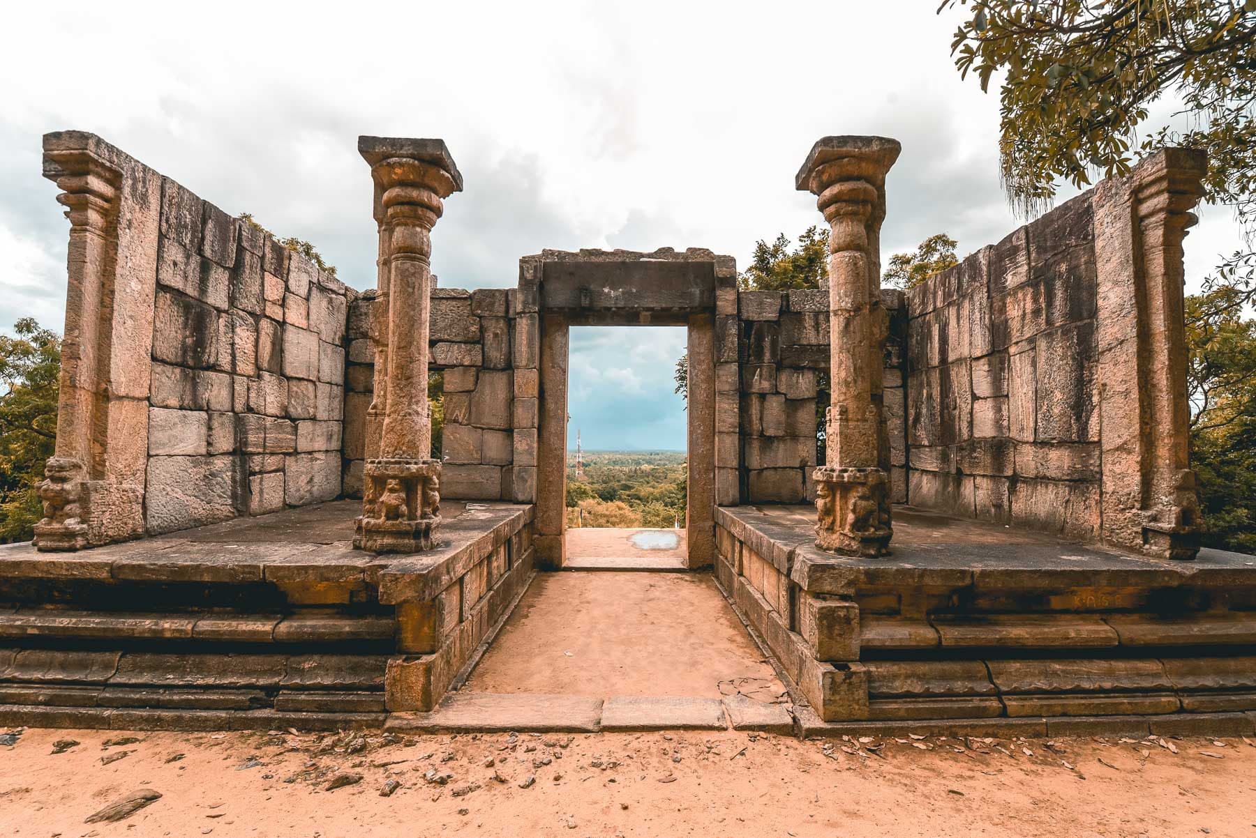 Yapahuwa Temple